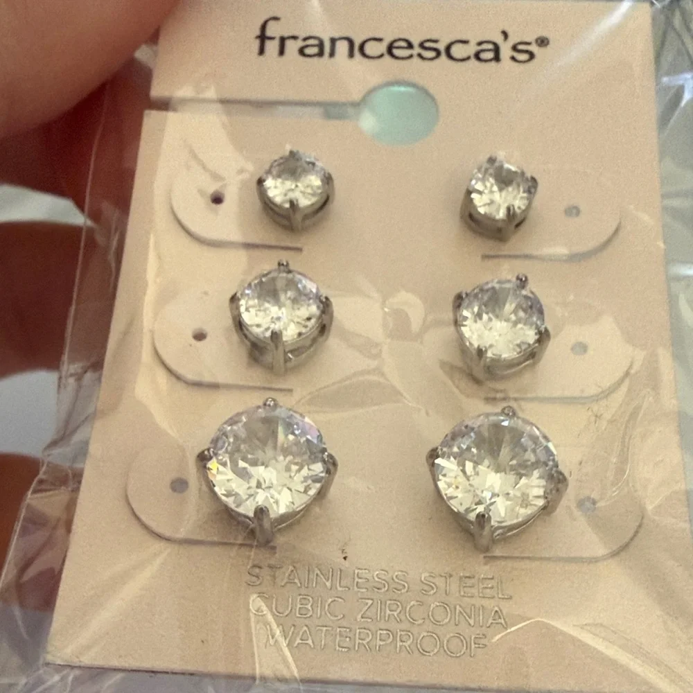Francesca’s collection Dana Stainless Steel Crystal Stud Set - Picture 4 of 4